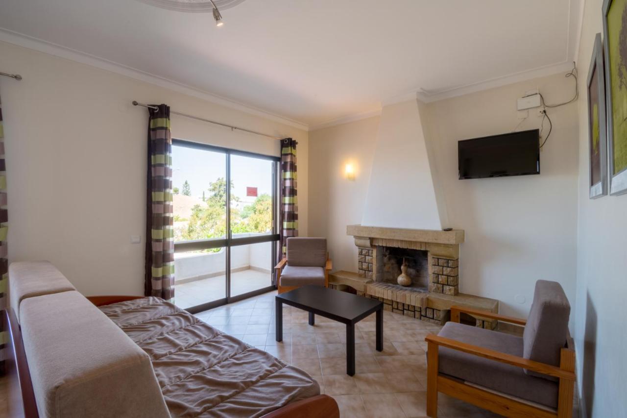 Apartamentos Pinto Quarteira Kültér fotó