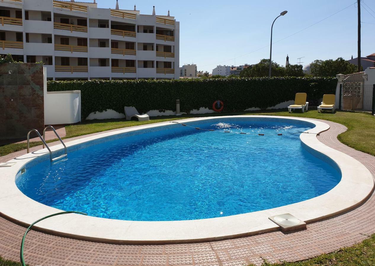 Apartamentos Pinto Quarteira Kültér fotó