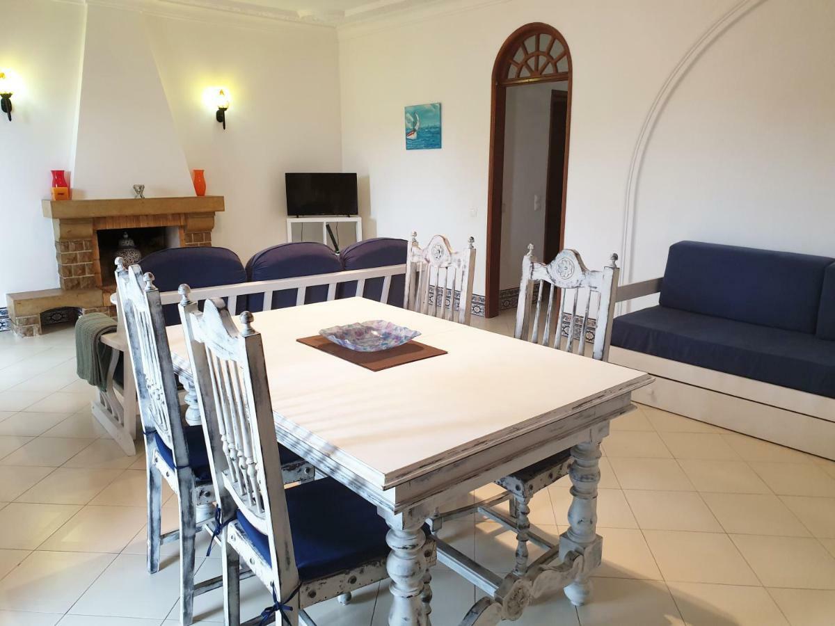 Apartamentos Pinto Quarteira Kültér fotó