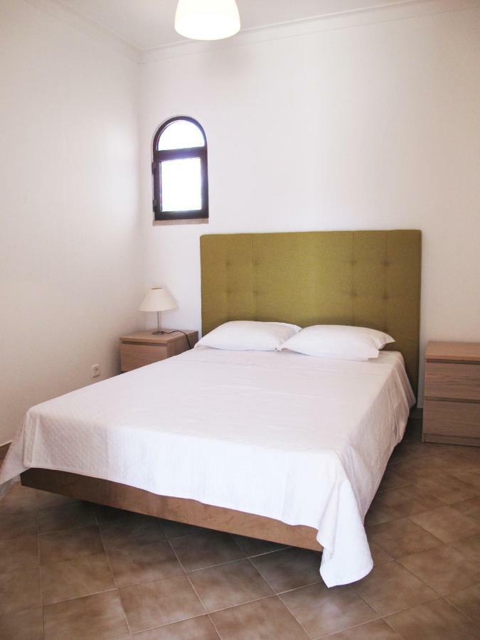Apartamentos Pinto Quarteira Kültér fotó